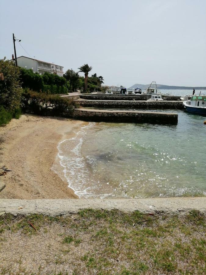 Holiday Home Vjeka Rab Town Luaran gambar