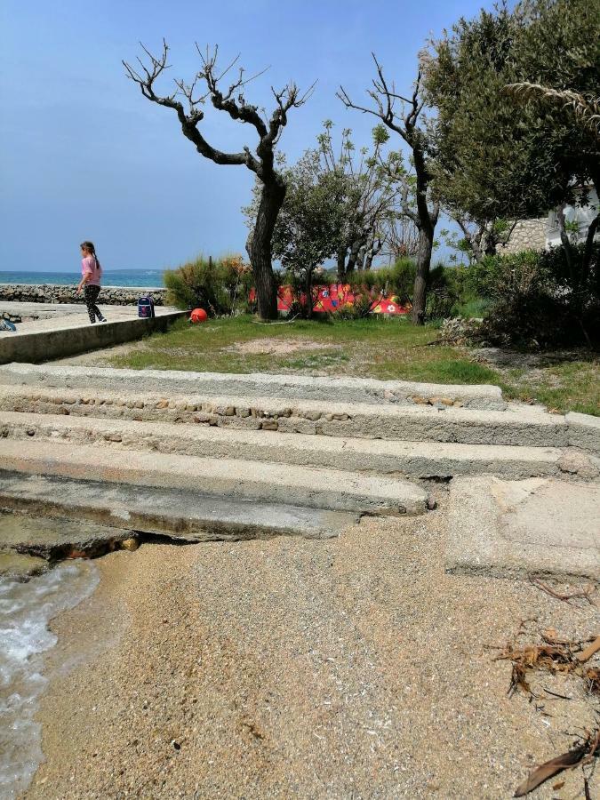 Holiday Home Vjeka Rab Town Luaran gambar
