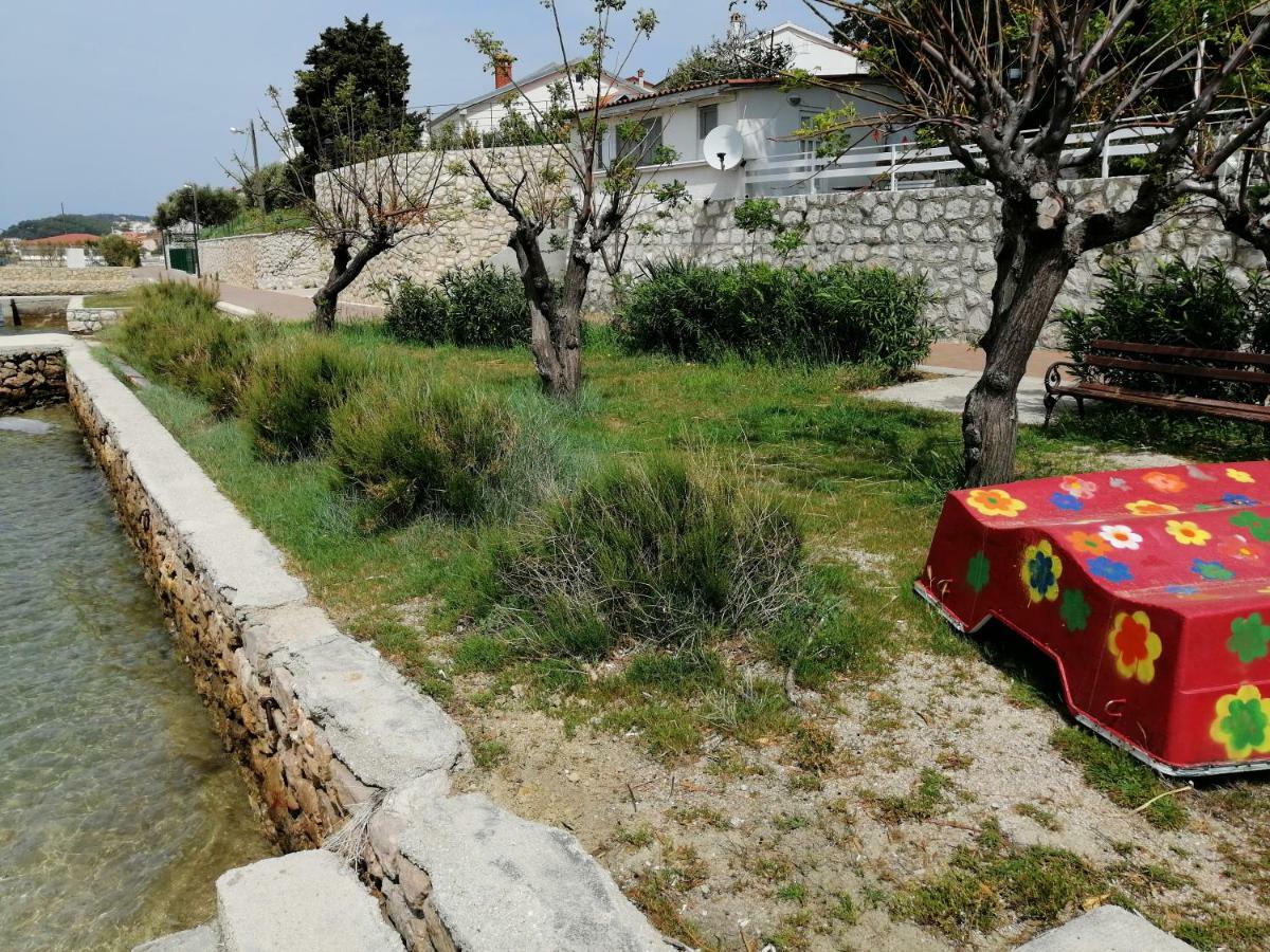 Holiday Home Vjeka Rab Town Luaran gambar